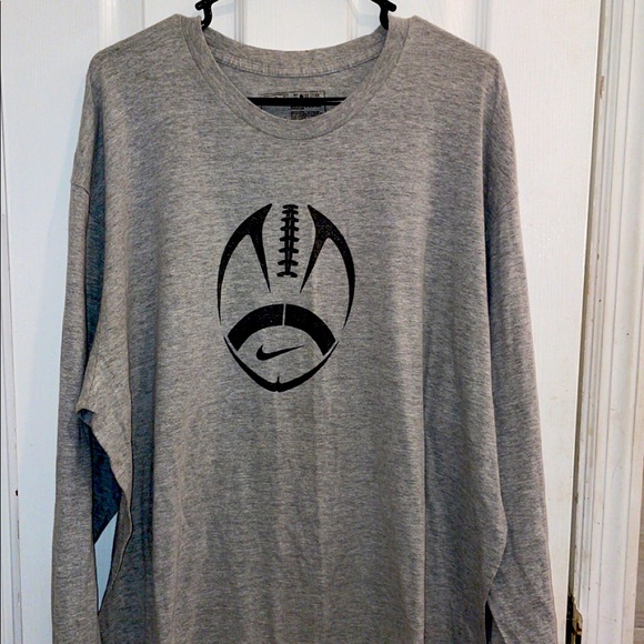 Nike Other - Nike gray long sleeve football tshirt size 2XL